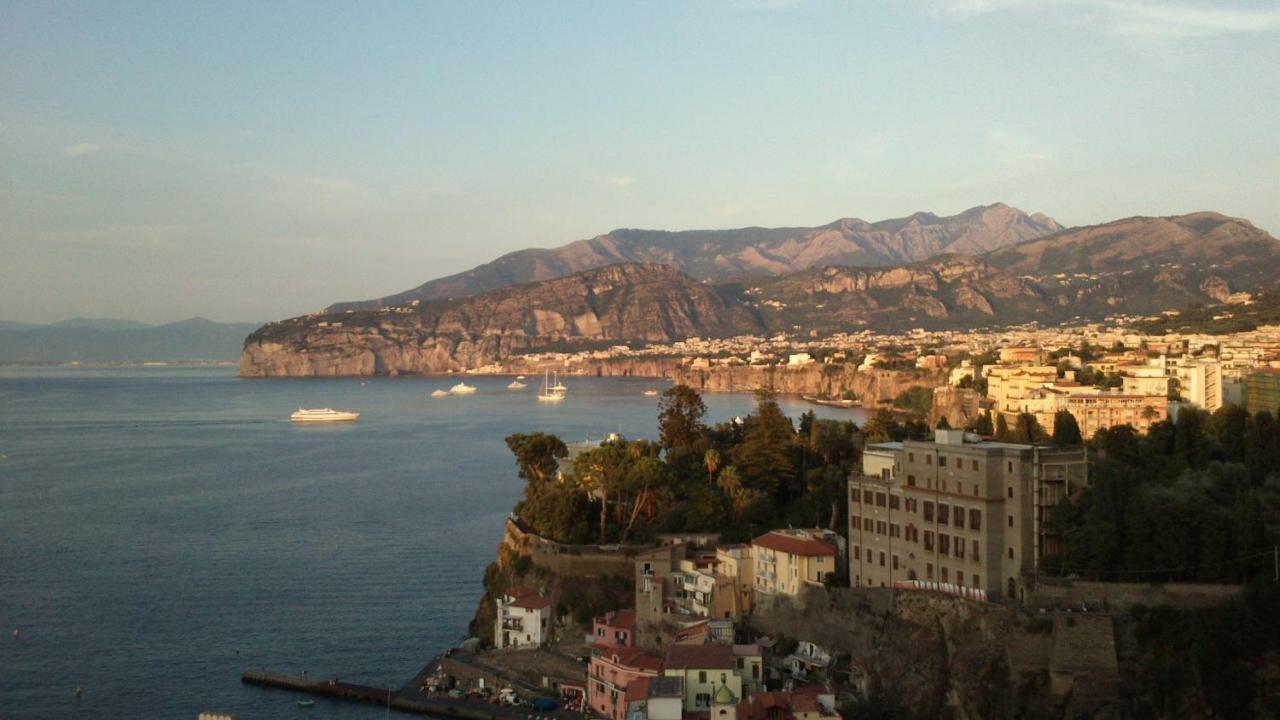 Villa L'Ulivina Sorrento Luaran gambar