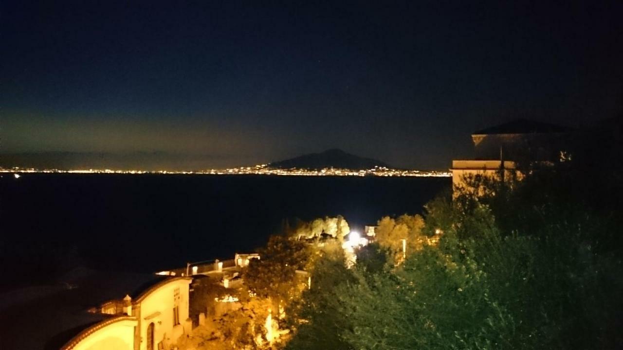 Villa L'Ulivina Sorrento Luaran gambar